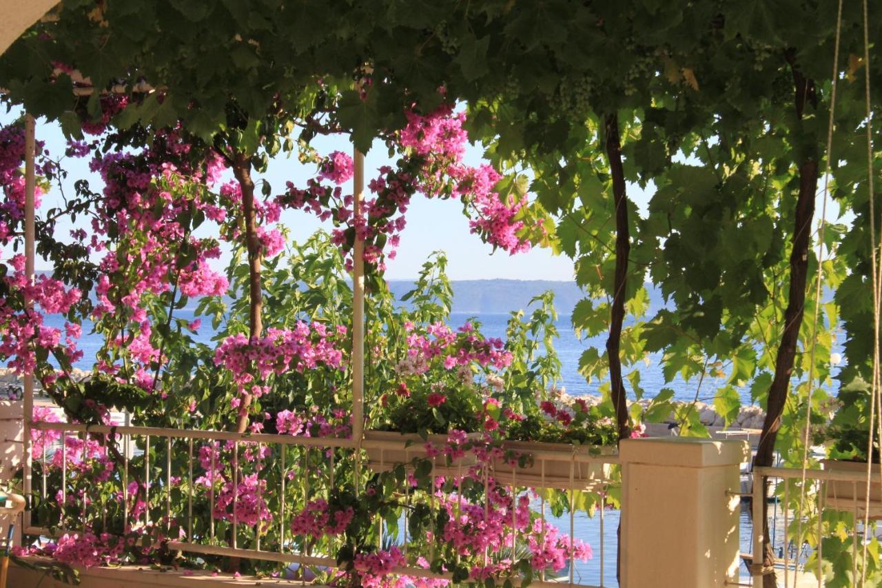 Apartments By The Sea Podgora, Makarska - 6596 Exteriör bild